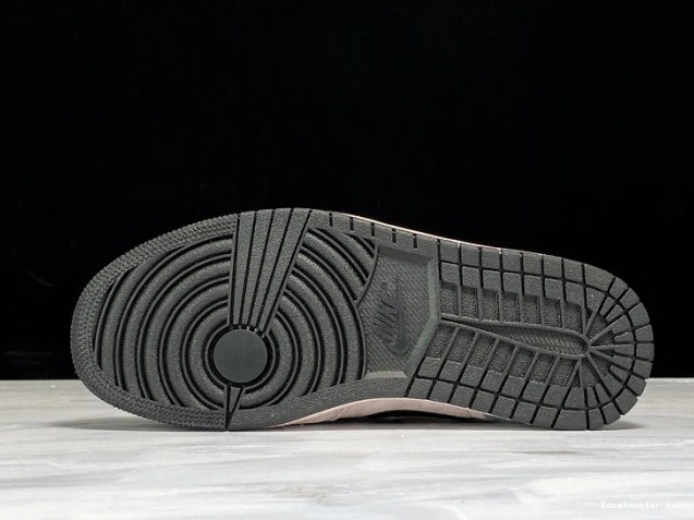Boostmaster lin BQ6472-602 Iridescent 1 Dirty Mid Powder Air Jordan (W) 0708